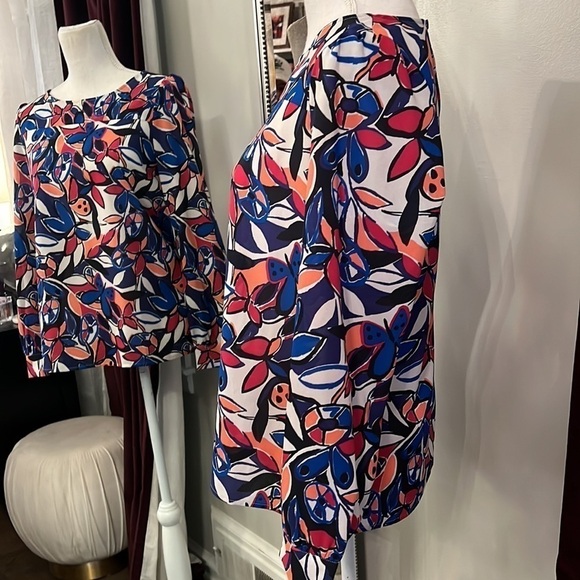 J. Crew Factory Floral Top Size Small - Picture 4 of 11